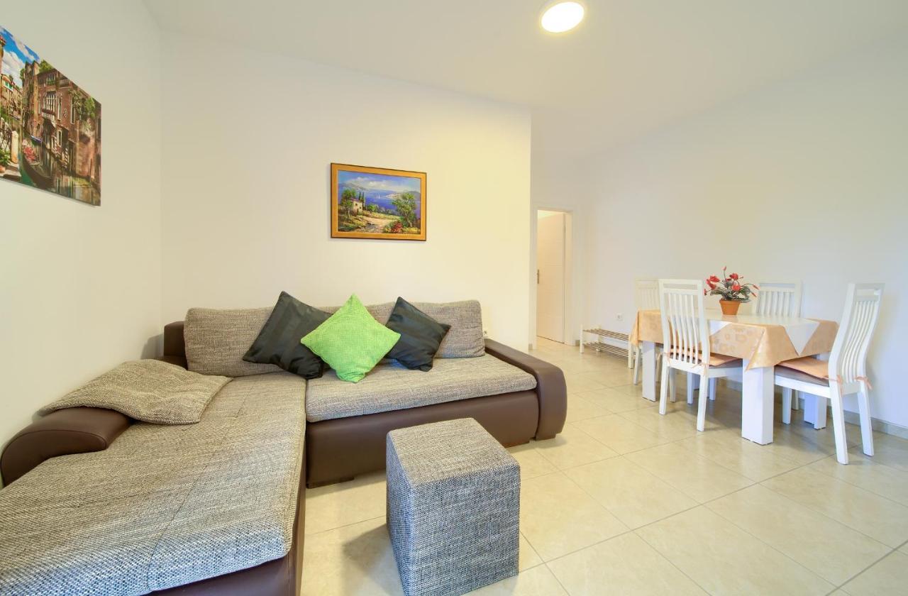 Apartmani Mara Matic مالينسكا المظهر الخارجي الصورة