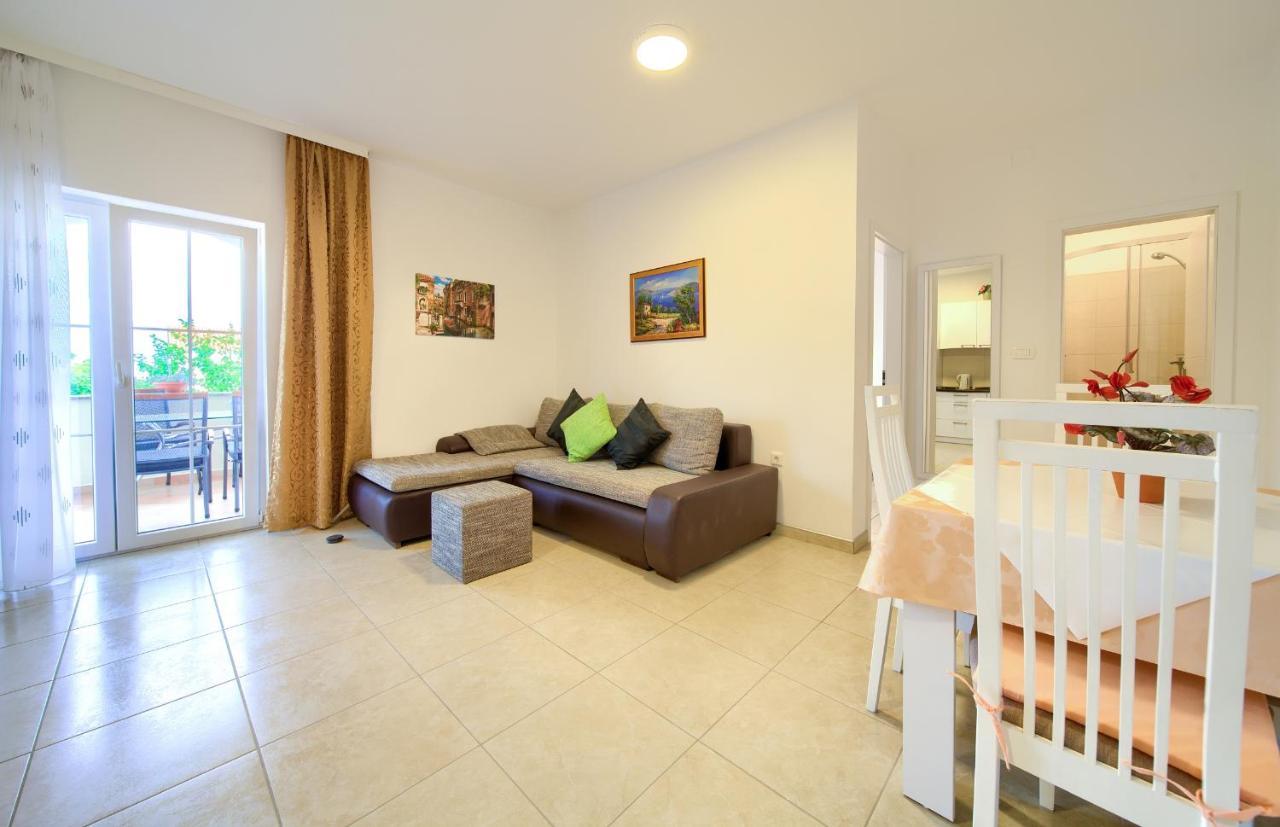 Apartmani Mara Matic مالينسكا المظهر الخارجي الصورة