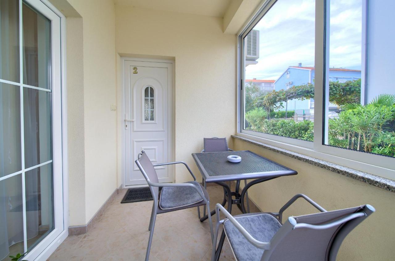 Apartmani Mara Matic مالينسكا المظهر الخارجي الصورة