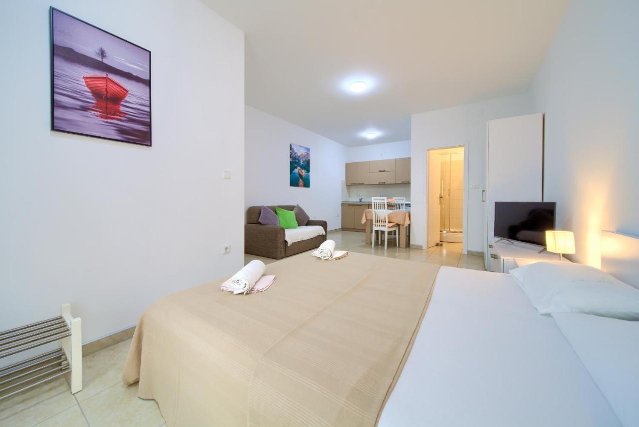 Apartmani Mara Matic مالينسكا المظهر الخارجي الصورة